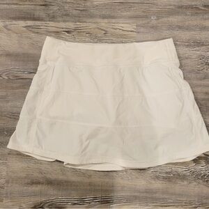Lululemon Athletica White Pace Rival Mid Rise Skirt Size 6 White